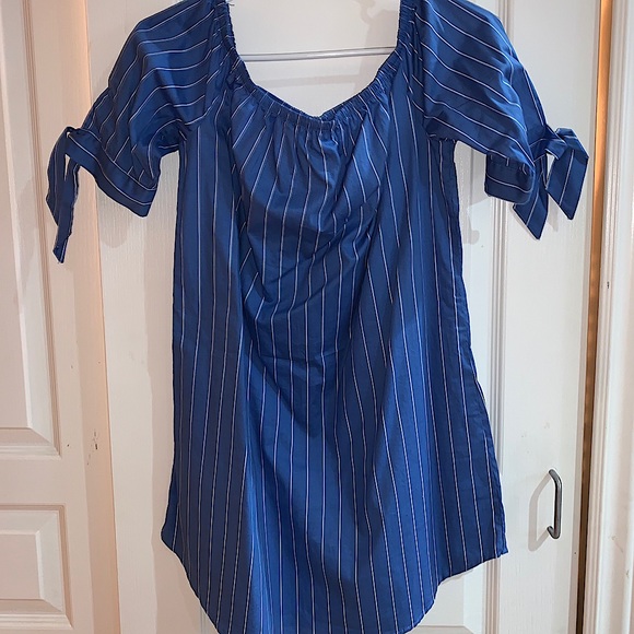 Off The Shoulder Dress - Picture 1 of 1